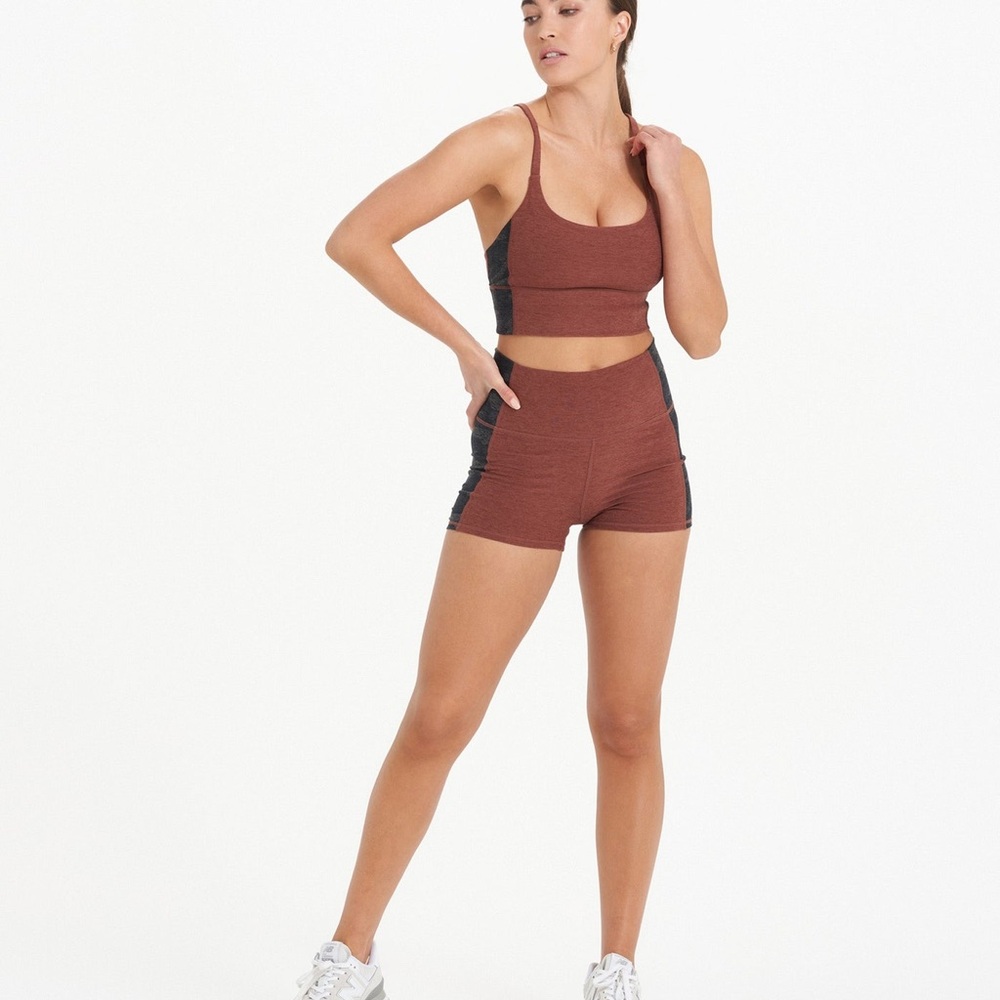 Vuori Women's Aspire Set: Shorts and Longline sports bra